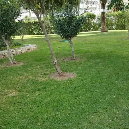 Study Near And The Beach Appartement *
