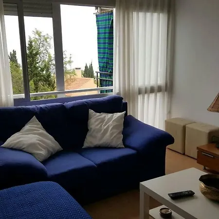 Study Near And The Beach Appartement