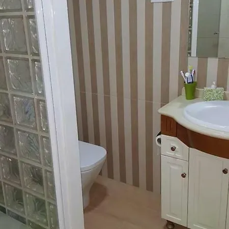 Study Near And The Beach Apartment Malaga